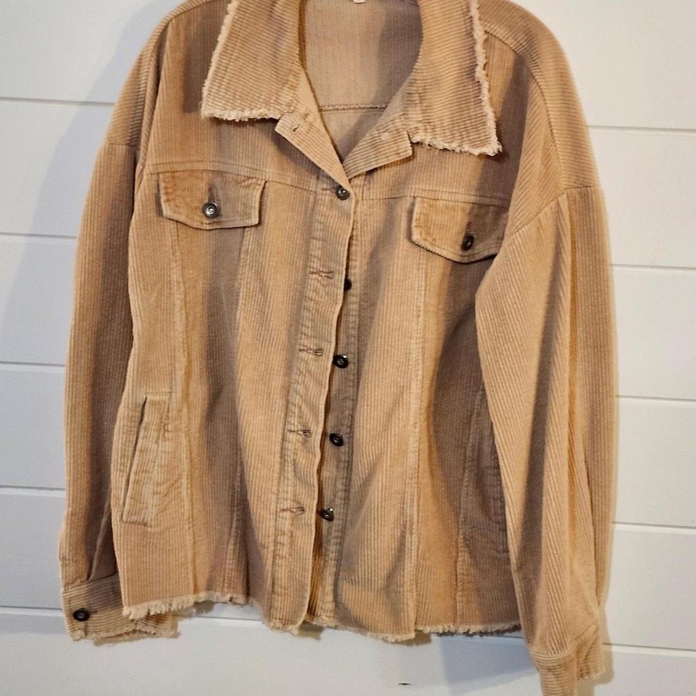 La Miel Womens Corduroy Shacket Oversized Frayed Hem Trucker Jacket Tan Large